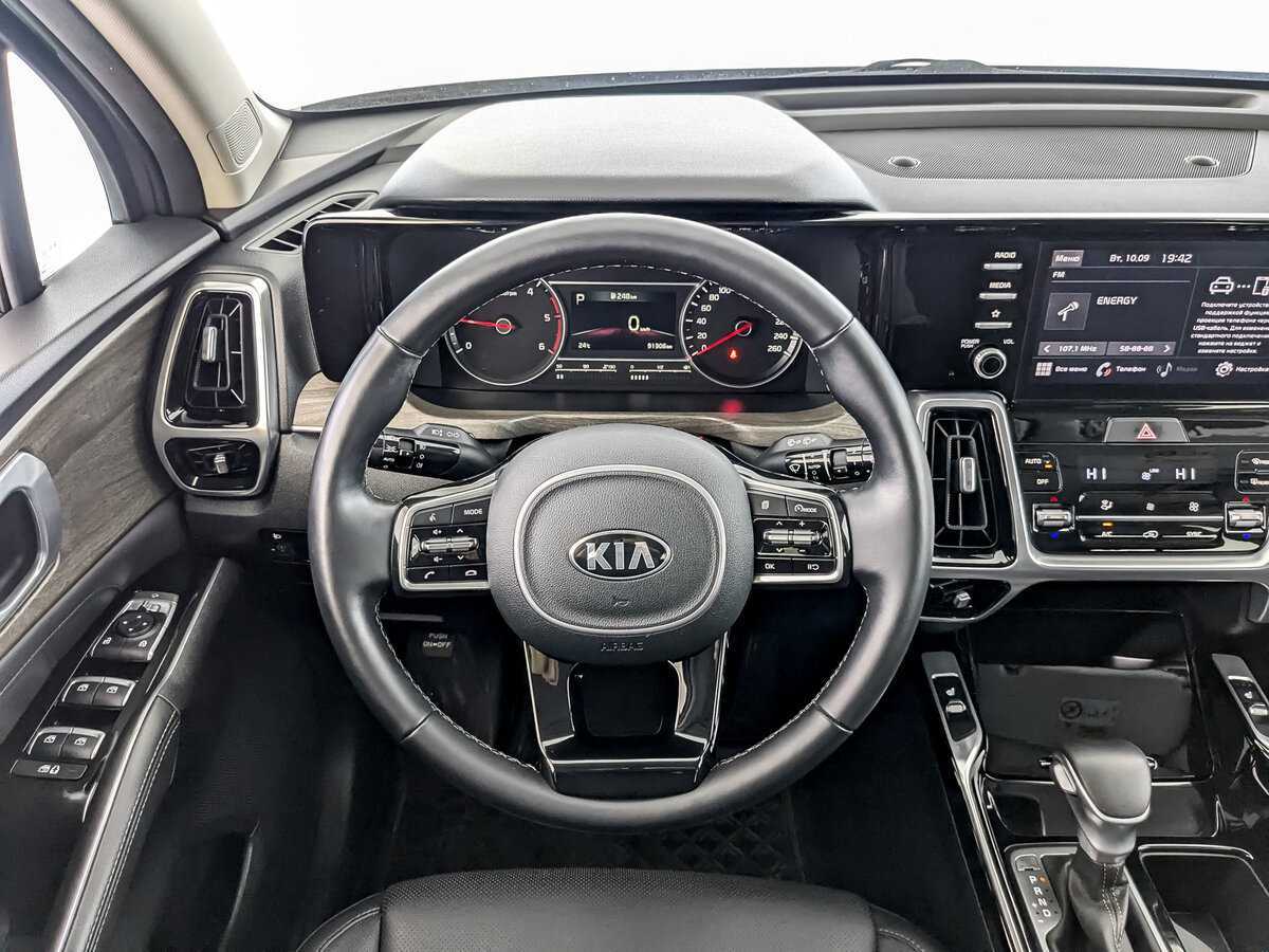 Купить Kia Sorento с пробегом. Фото: #17