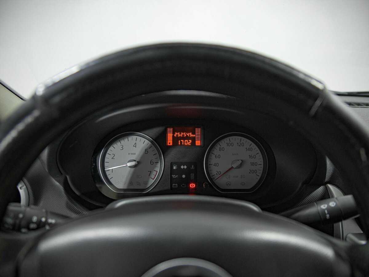Купить Renault Logan с пробегом. Фото: #5