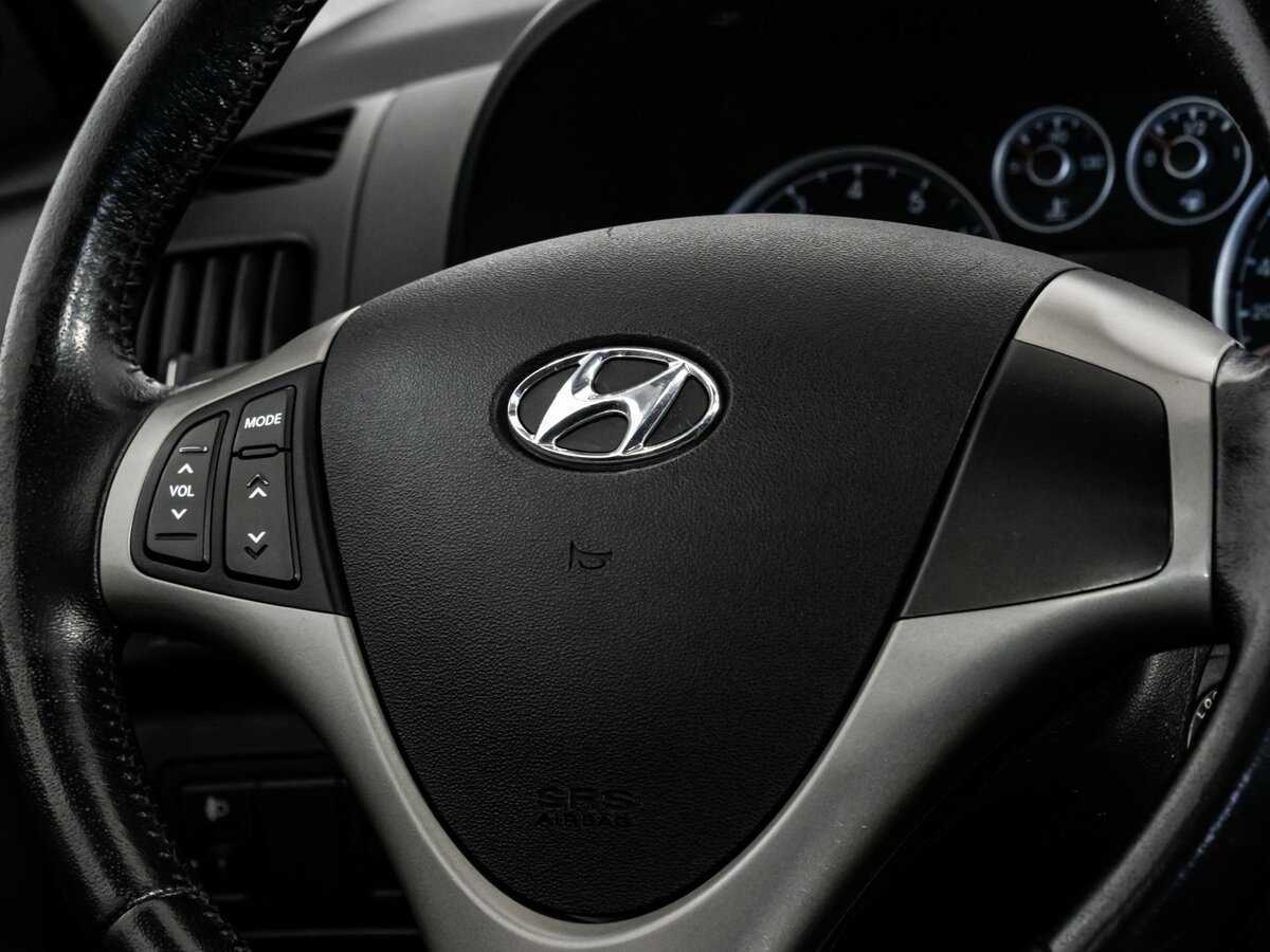 Купить Hyundai i30 с пробегом. Фото: #9