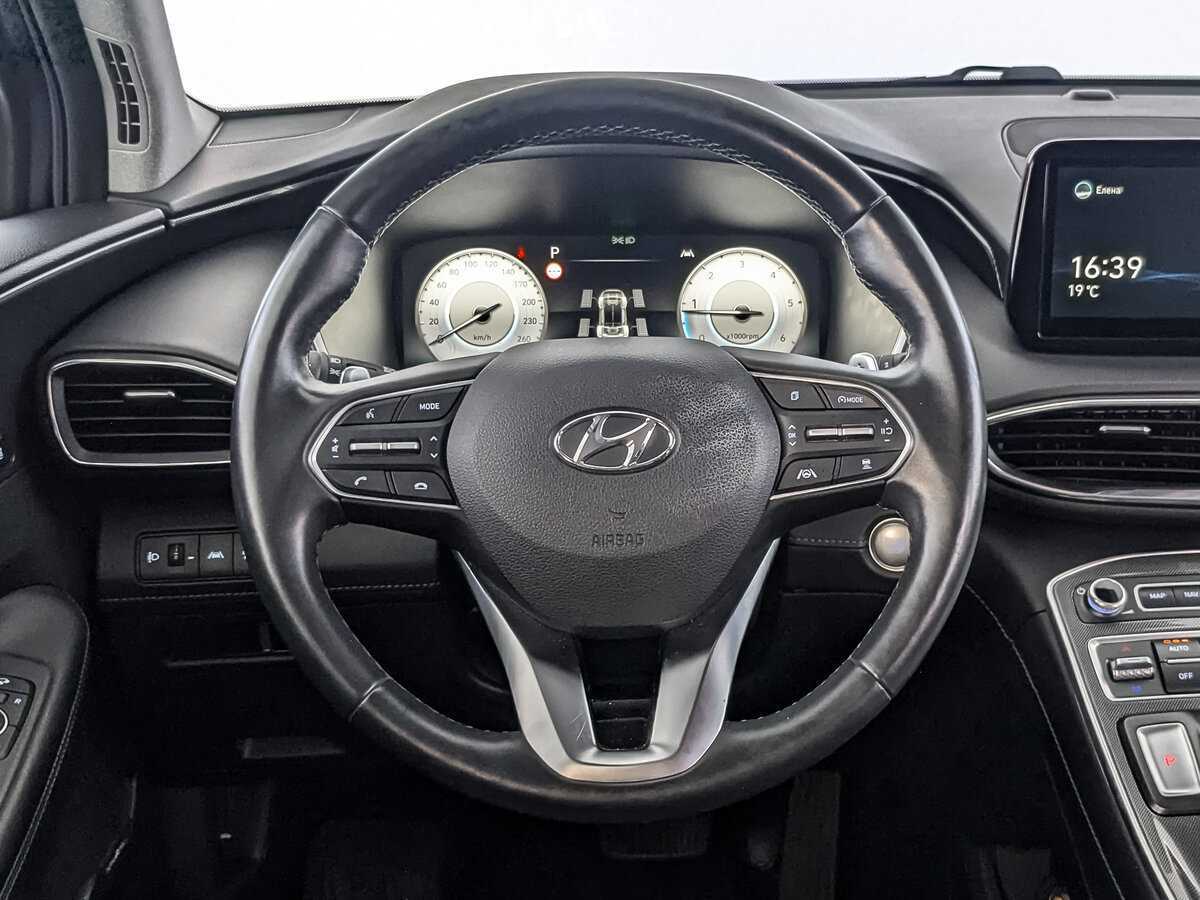 Купить Hyundai Santa Fe с пробегом. Фото: #17