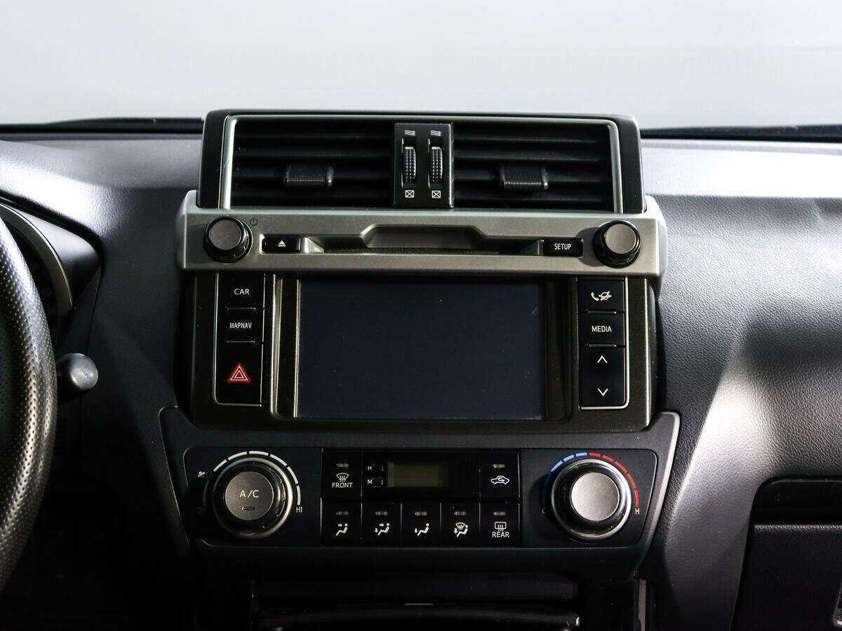Купить Toyota Land Cruiser Prado с пробегом. Фото: #10