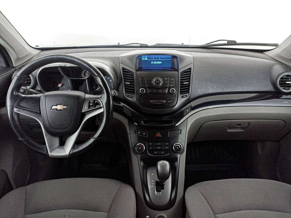 Купить Chevrolet Orlando с пробегом. Фото: #13