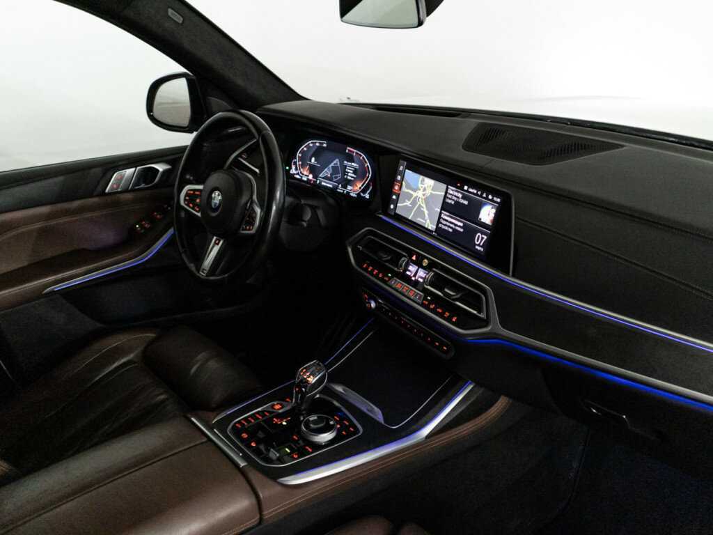 Купить BMW X7 с пробегом. Фото: #32