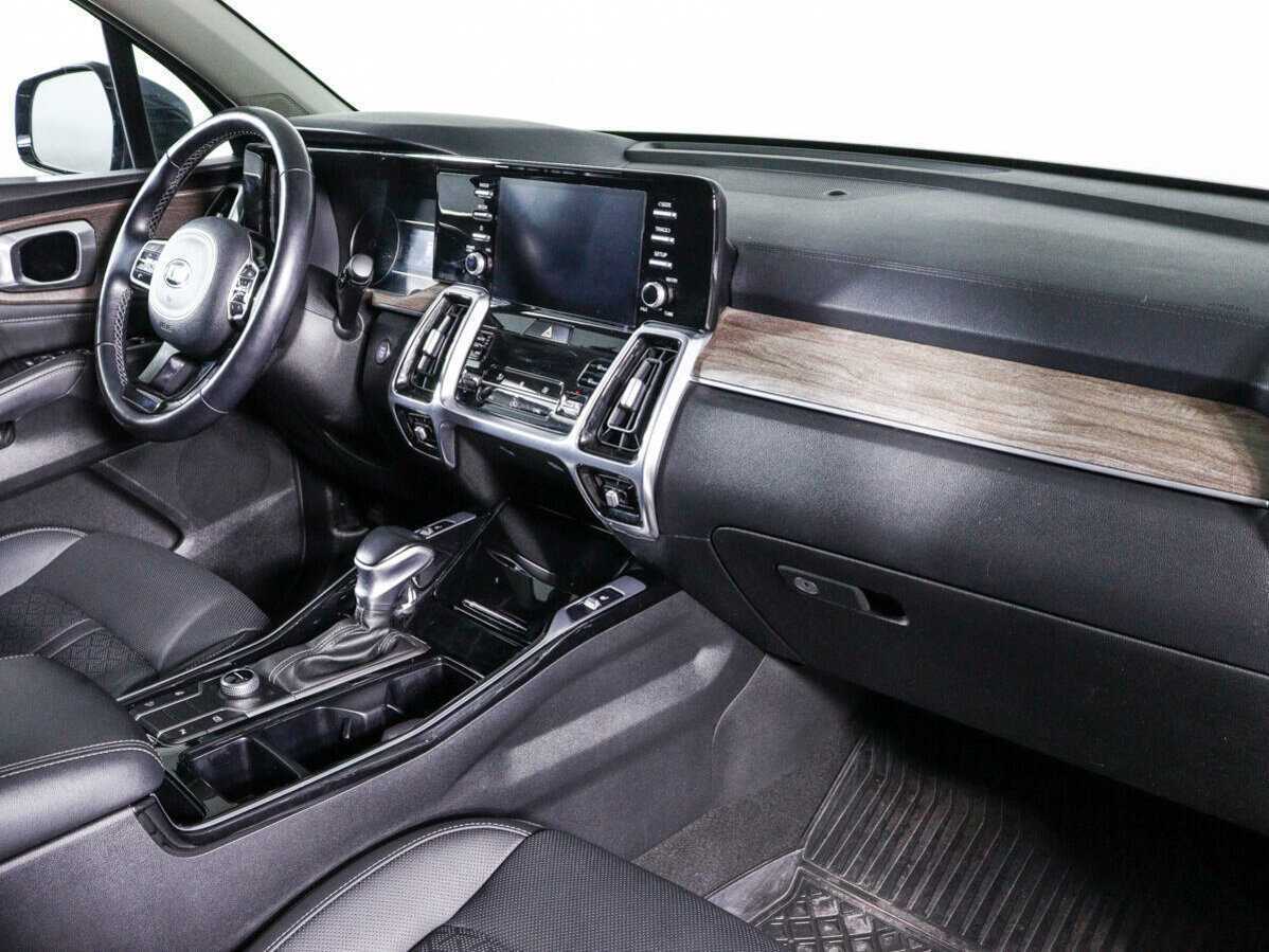 Купить Kia Sorento с пробегом. Фото: #8