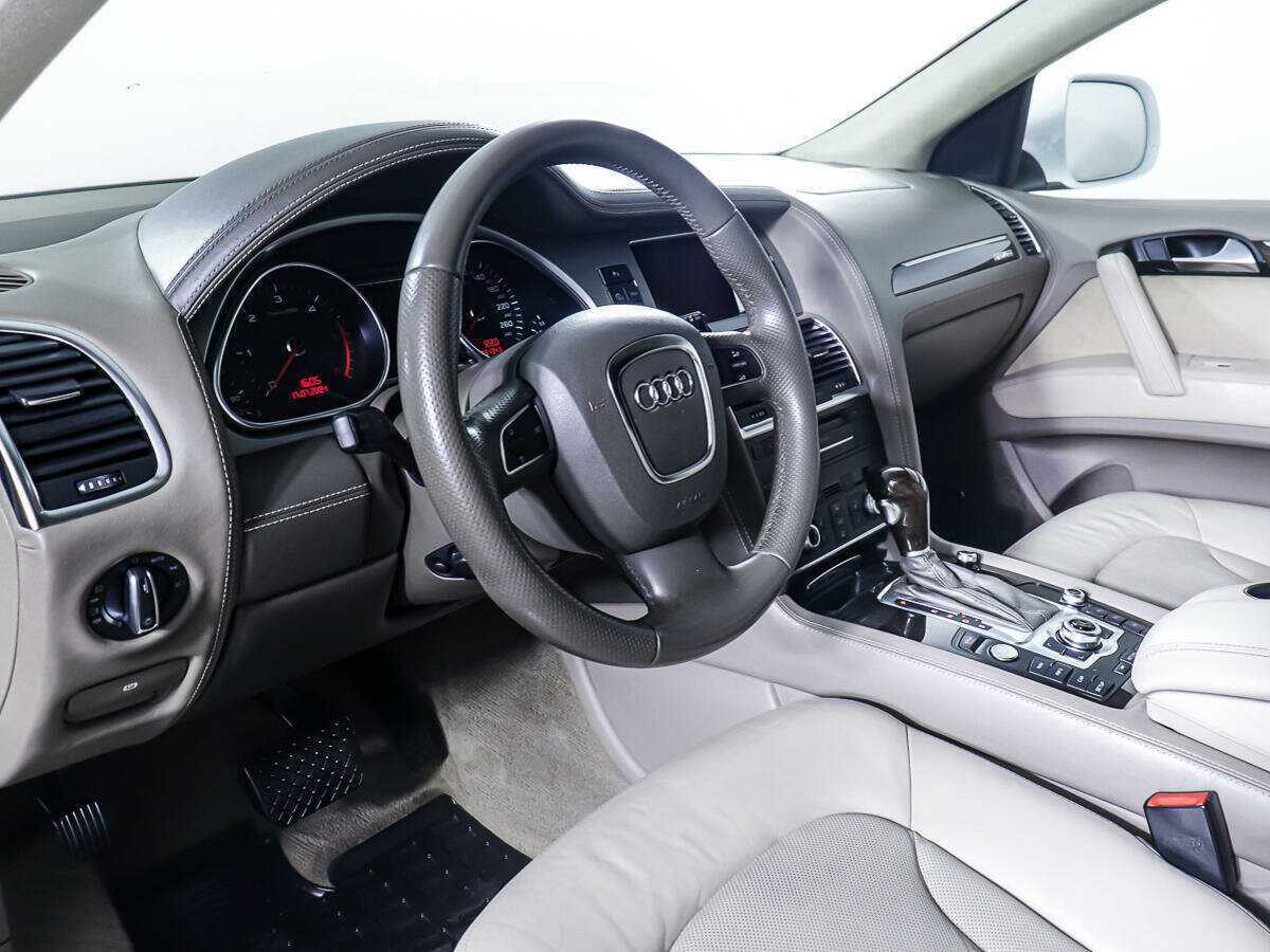 Купить Audi Q7 с пробегом. Фото: #14