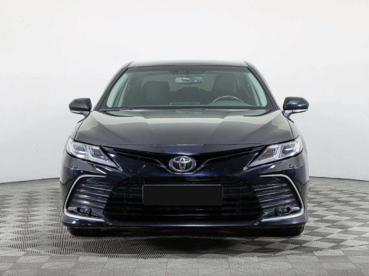 Купить Toyota Camry с пробегом. Фото: #1