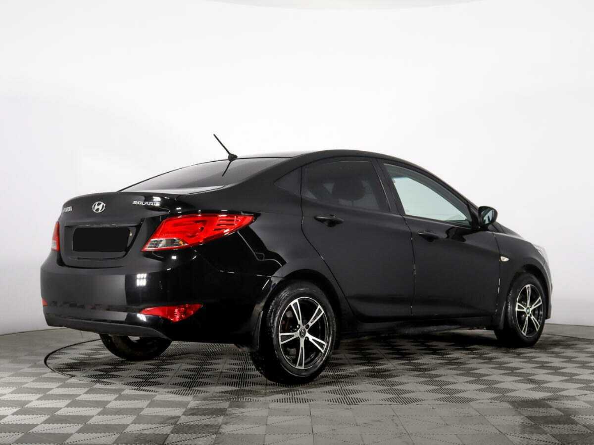 Купить Hyundai Solaris с пробегом. Фото: #3