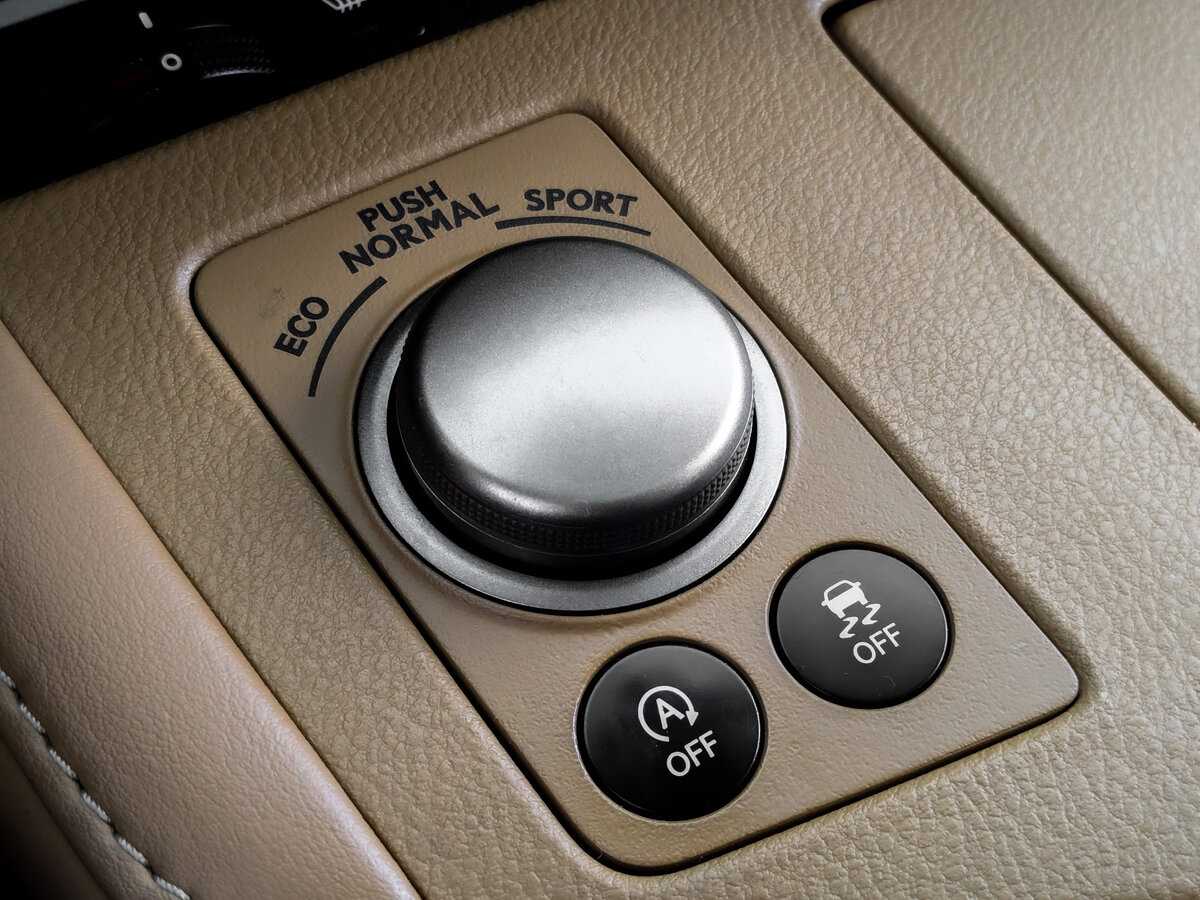 Купить Lexus ES с пробегом. Фото: #22