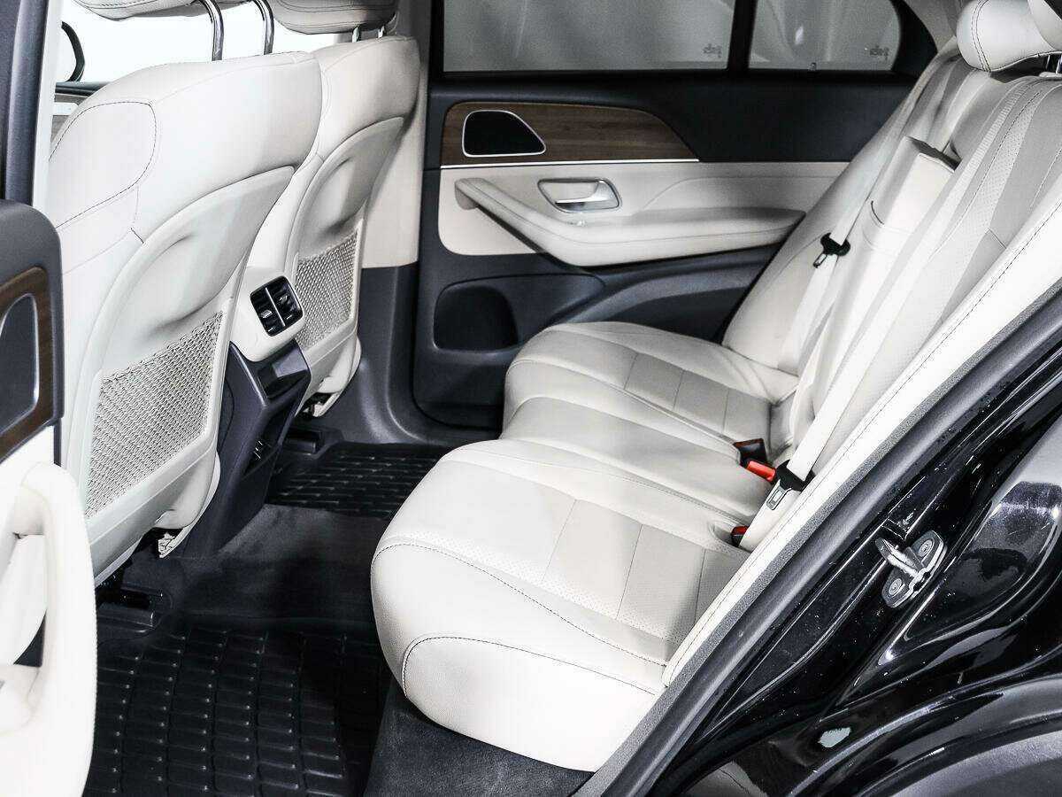 Купить Mercedes-Benz GLE с пробегом. Фото: #10