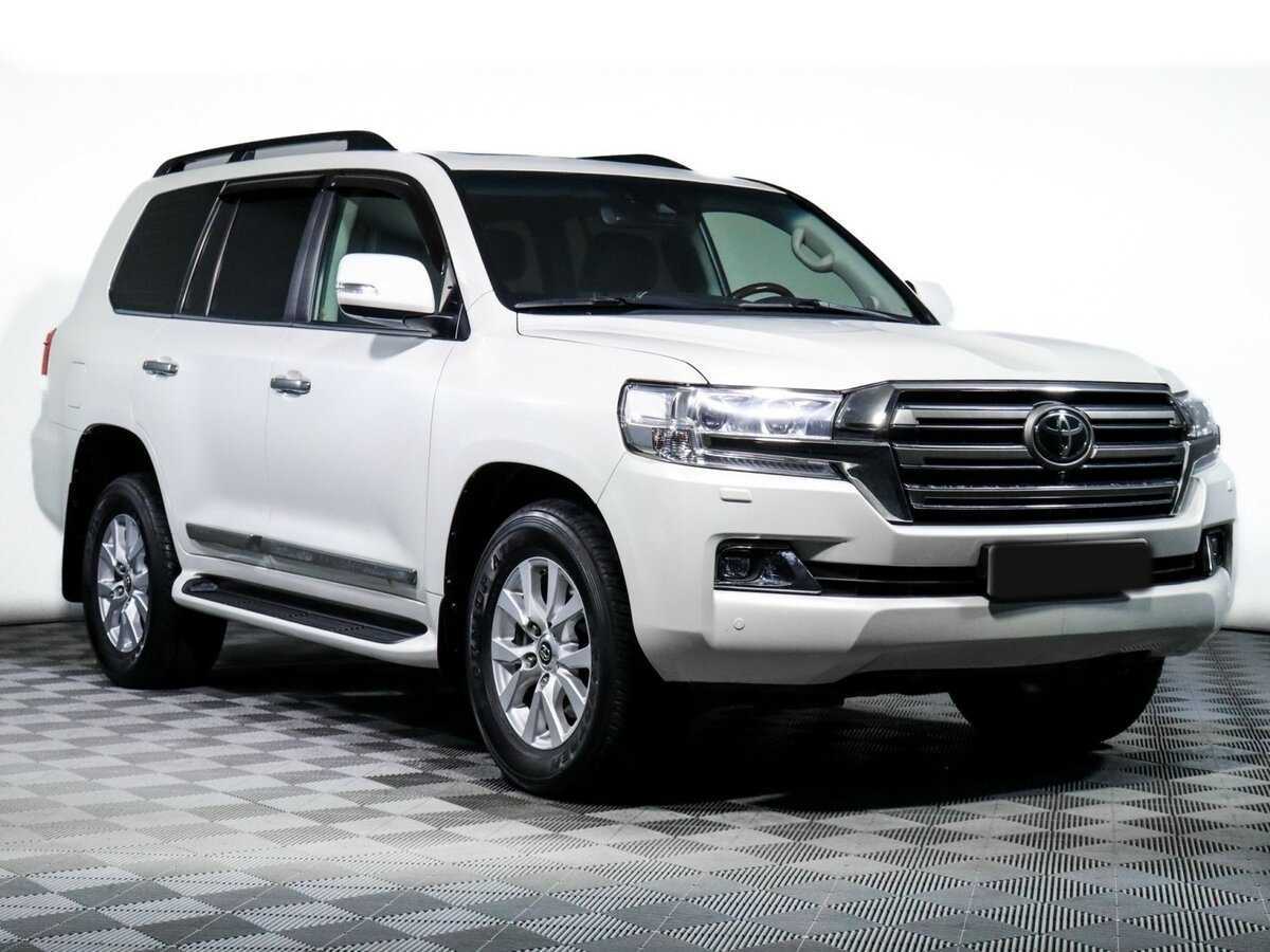 Купить Toyota Land Cruiser с пробегом. Фото: #2