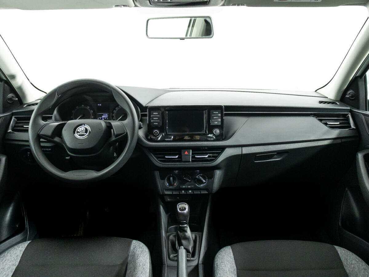 Купить Skoda Rapid с пробегом. Фото: #12