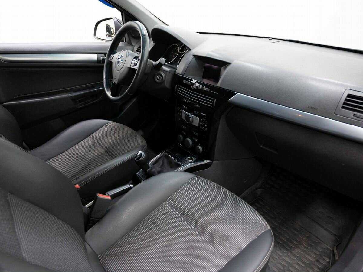 Купить Opel Astra с пробегом. Фото: #6