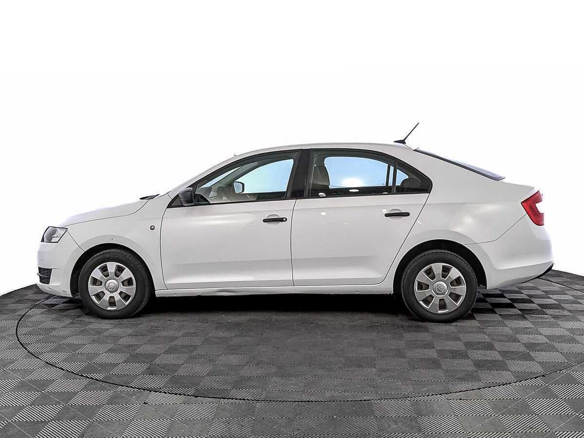Купить Skoda Rapid с пробегом. Фото: #7