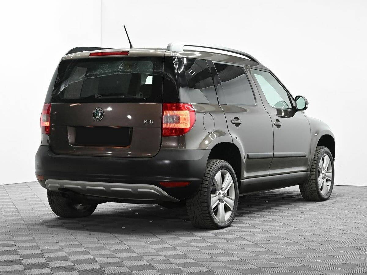 Купить Skoda Yeti с пробегом. Фото: #3