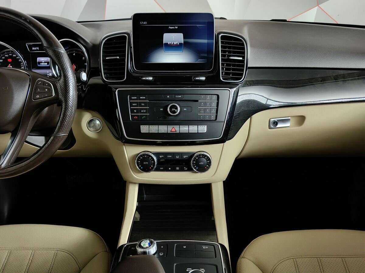 Купить Mercedes-Benz GLE с пробегом. Фото: #10