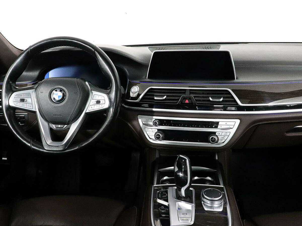 Купить BMW 7 серии с пробегом. Фото: #8