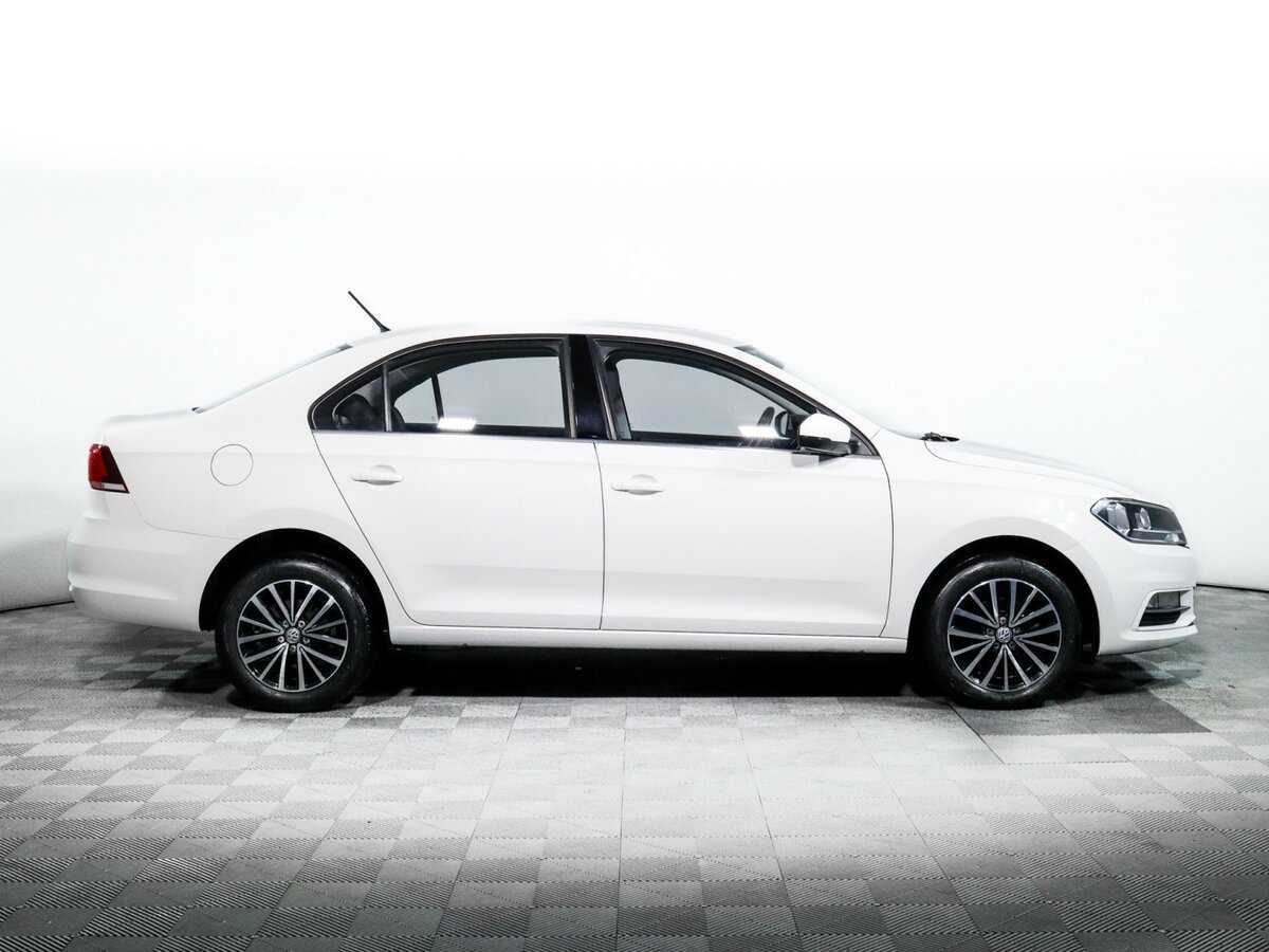 Купить Volkswagen Santana с пробегом. Фото: #3