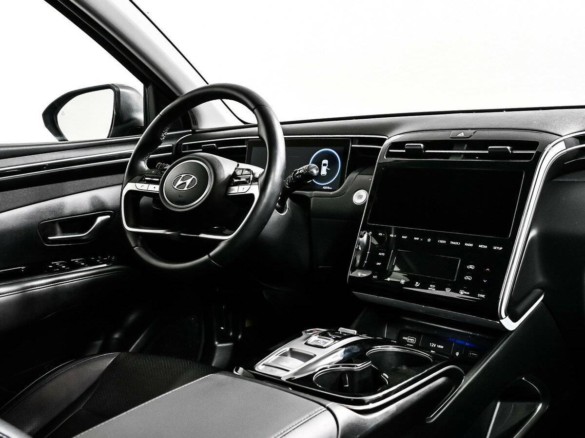 Купить Hyundai Tucson с пробегом. Фото: #8
