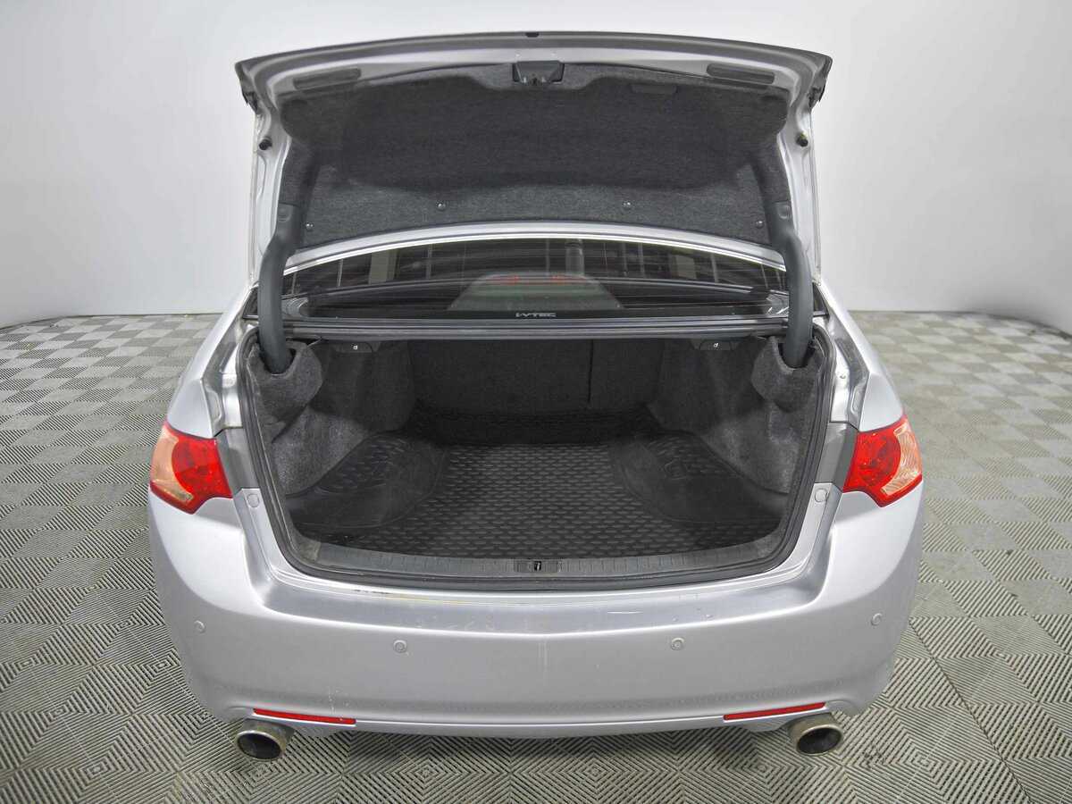 Купить Honda Accord с пробегом. Фото: #19