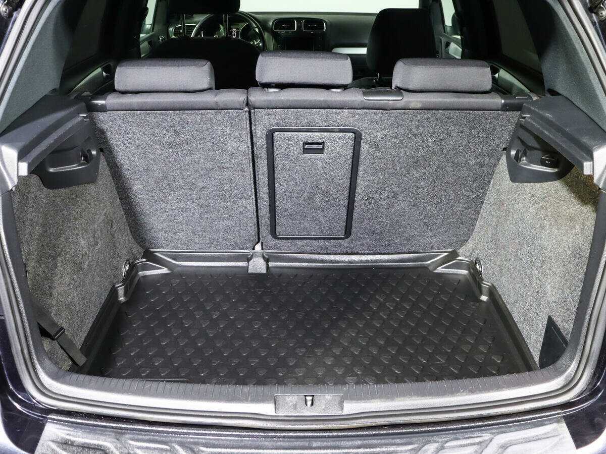 Купить Volkswagen Golf с пробегом. Фото: #15