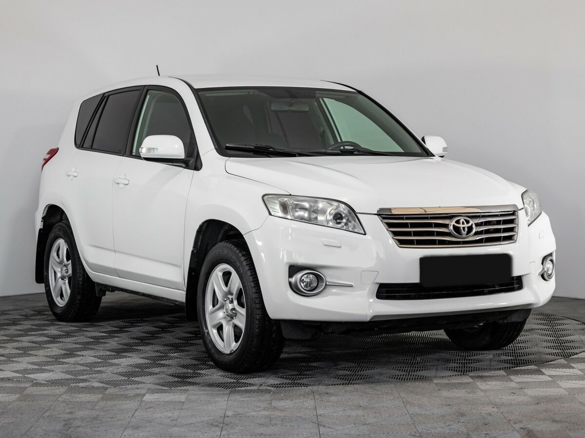 Купить Toyota RAV4 с пробегом. Фото: #2