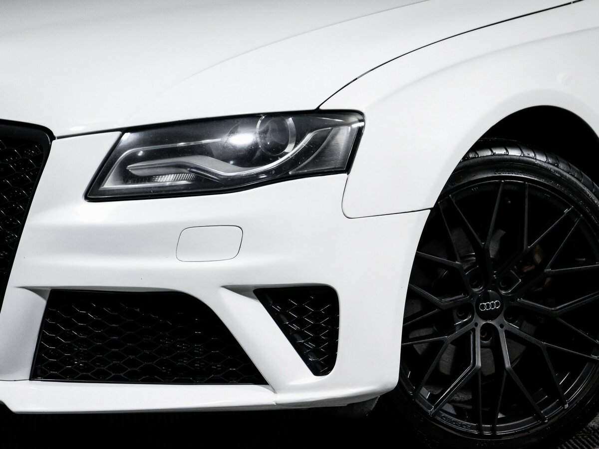 Купить Audi A4 с пробегом. Фото: #16