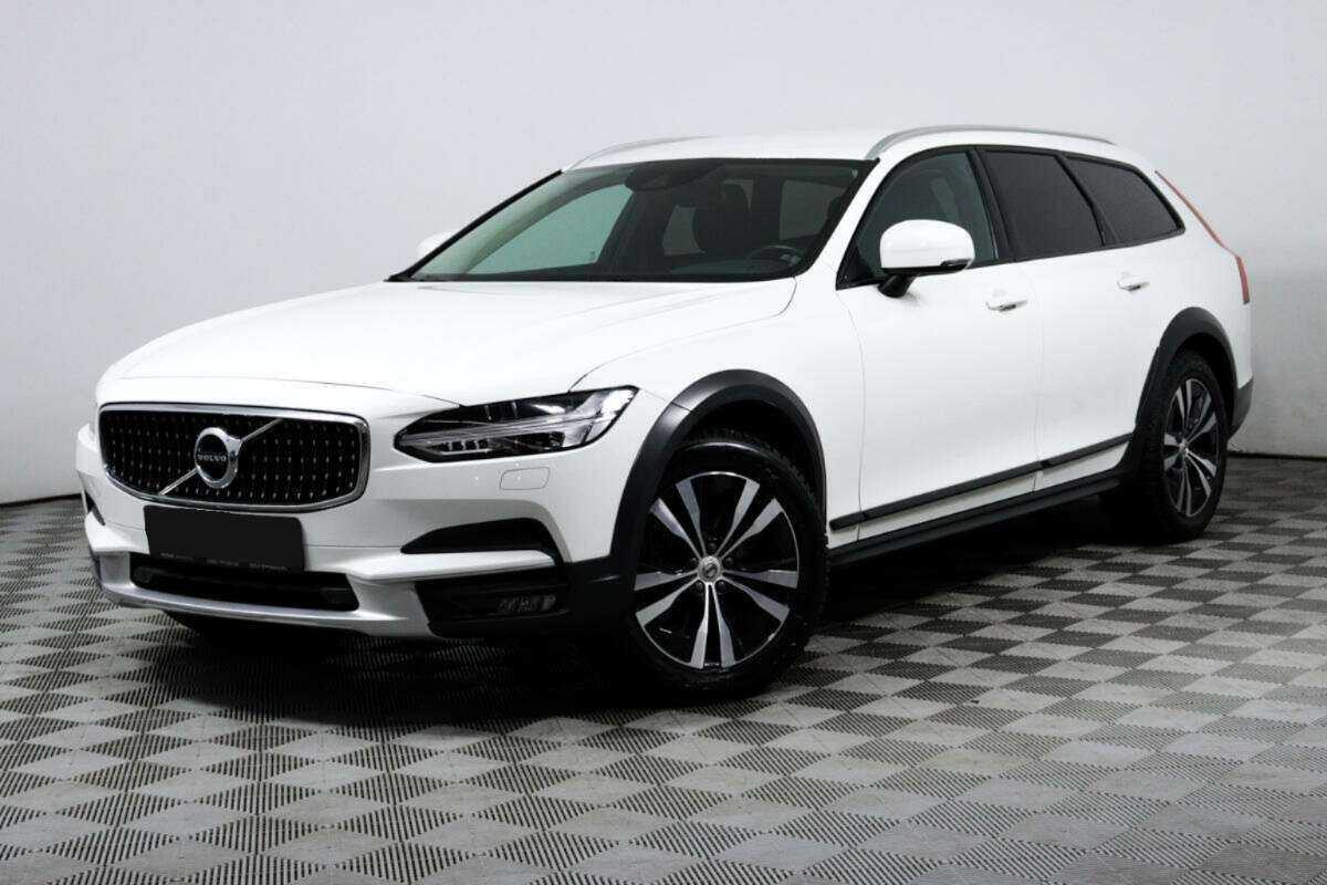 Купить Volvo V90 Cross Country с пробегом. Фото: #0