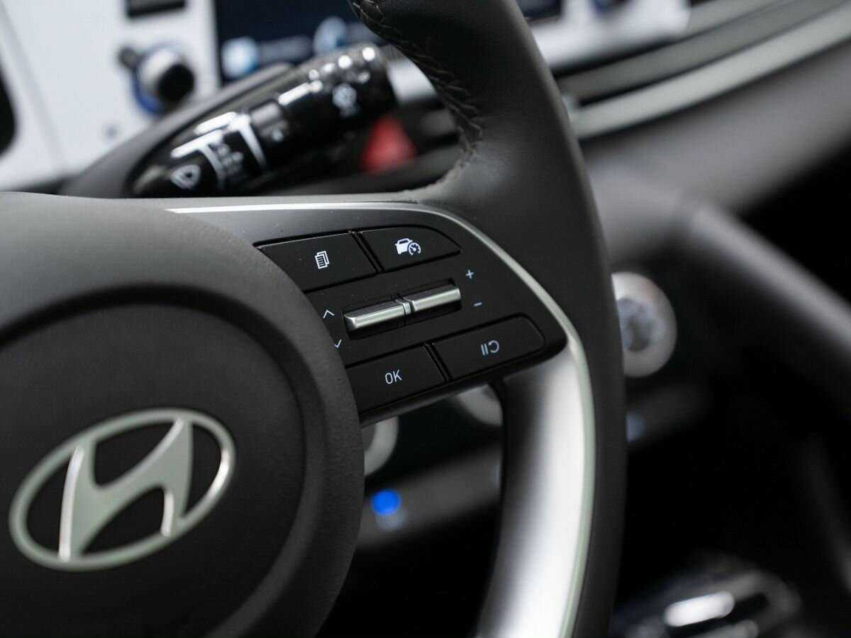 Купить Hyundai Elantra с пробегом. Фото: #19