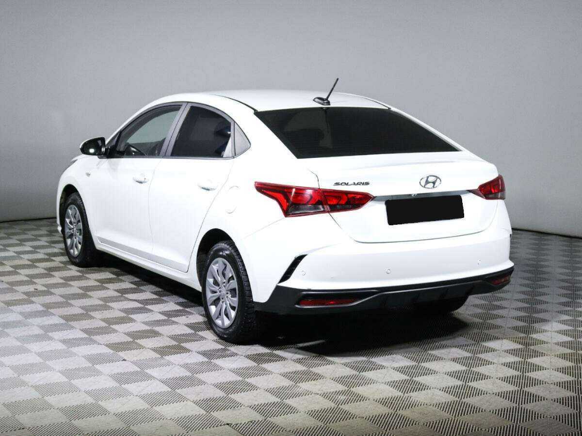 Купить Hyundai Solaris с пробегом. Фото: #5