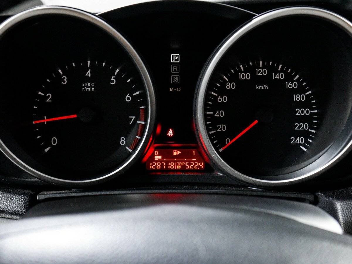 Купить Mazda 3 с пробегом. Фото: #9