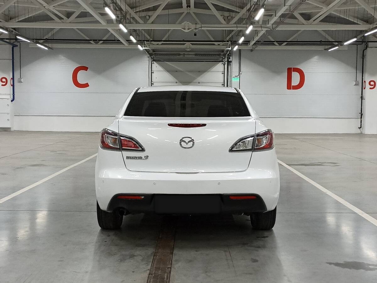Купить Mazda 3 с пробегом. Фото: #5