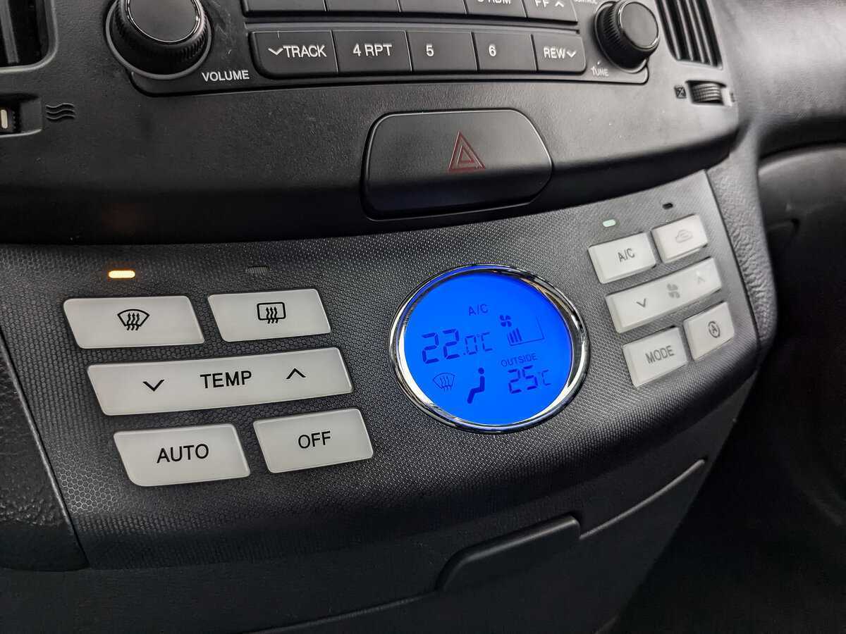 Купить Hyundai Elantra с пробегом. Фото: #21