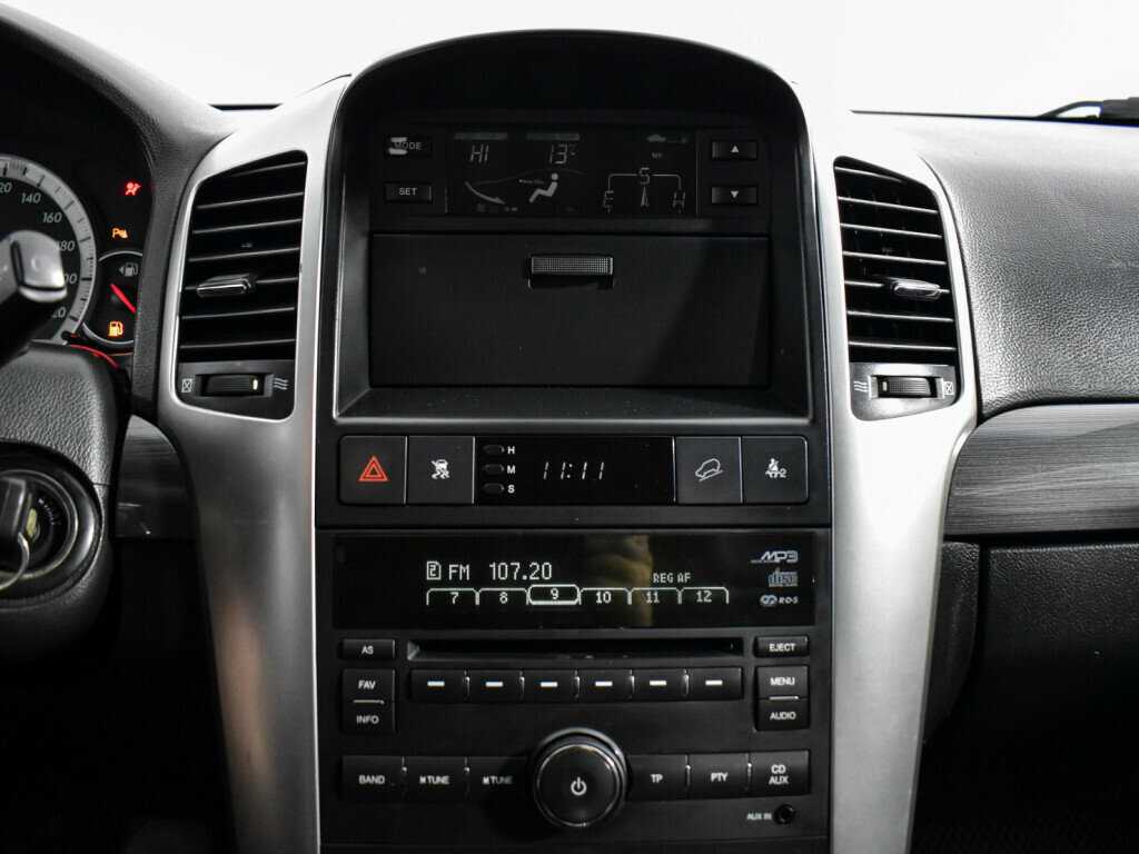 Купить Chevrolet Captiva с пробегом. Фото: #14