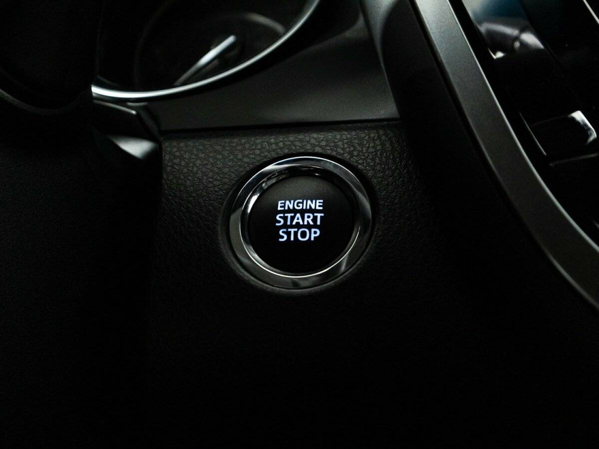 Купить Toyota Camry с пробегом. Фото: #17