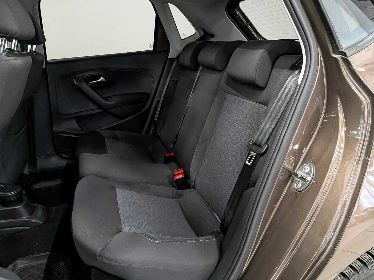 Купить Volkswagen Polo с пробегом. Фото: #14