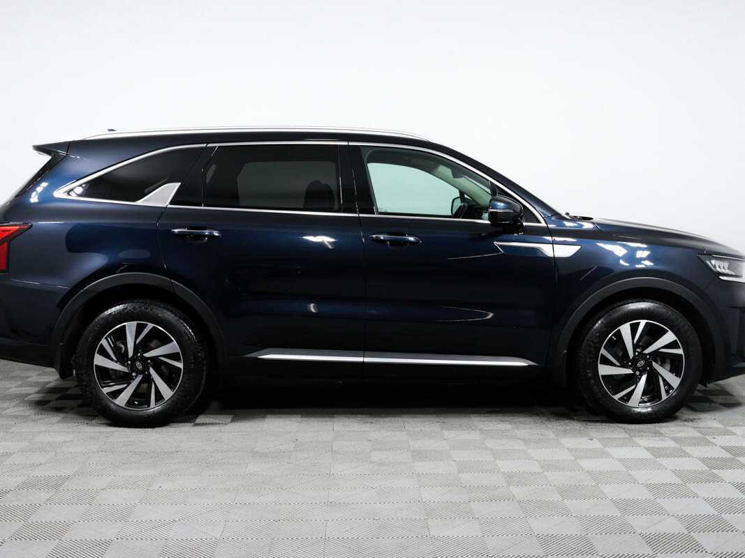 Купить Kia Sorento с пробегом. Фото: #3