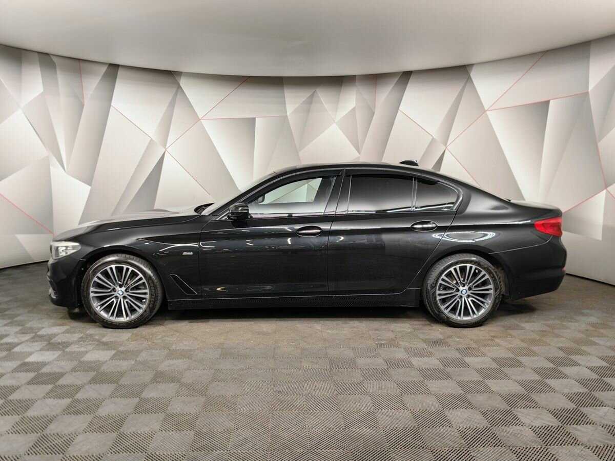 Купить BMW 5 серии с пробегом. Фото: #4