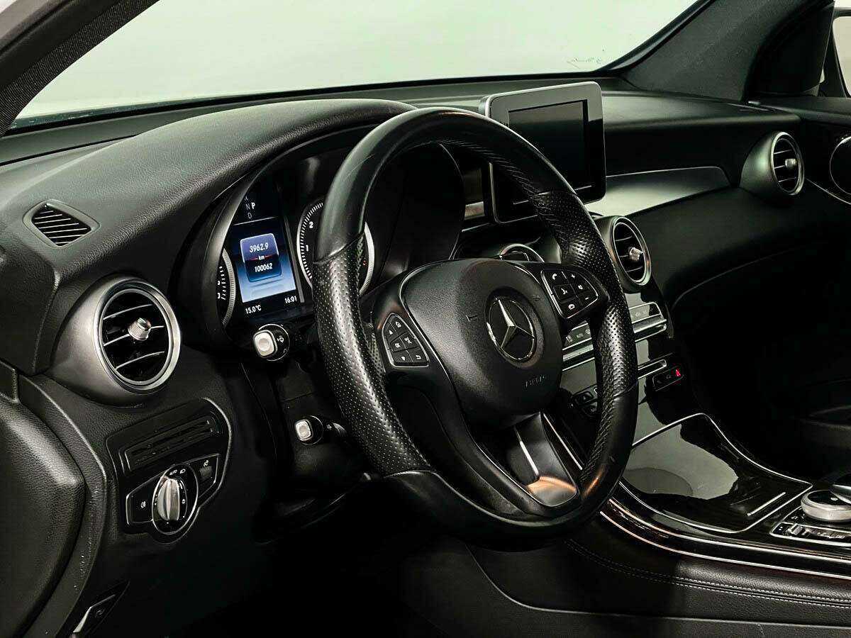 Купить Mercedes-Benz GLC с пробегом. Фото: #10
