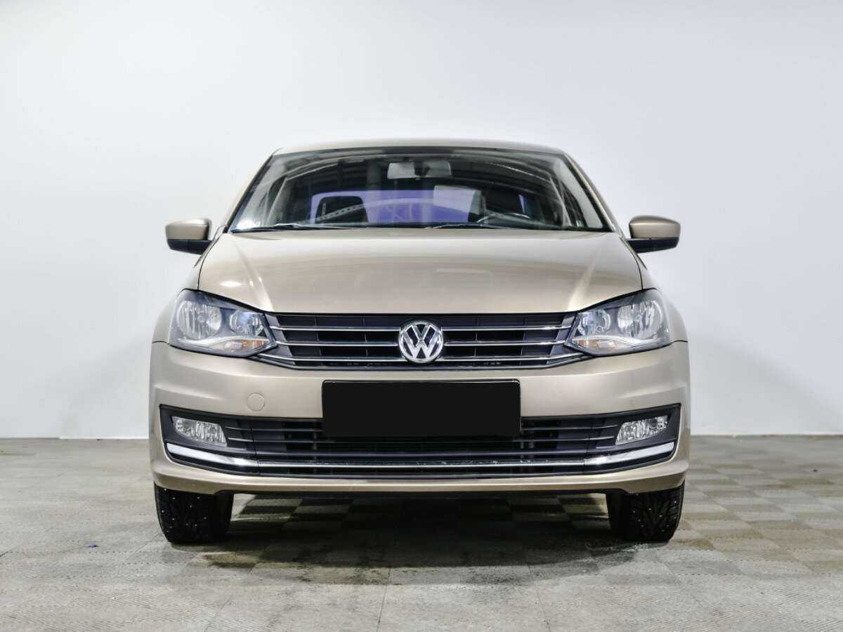 Купить Volkswagen Polo с пробегом. Фото: #1