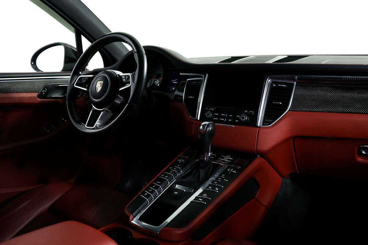 Купить Porsche Macan с пробегом. Фото: #6