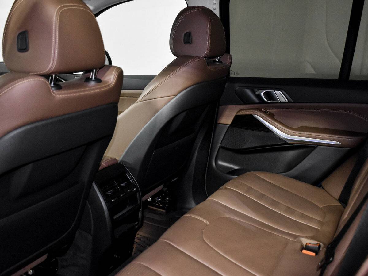 Купить BMW X5 с пробегом. Фото: #16