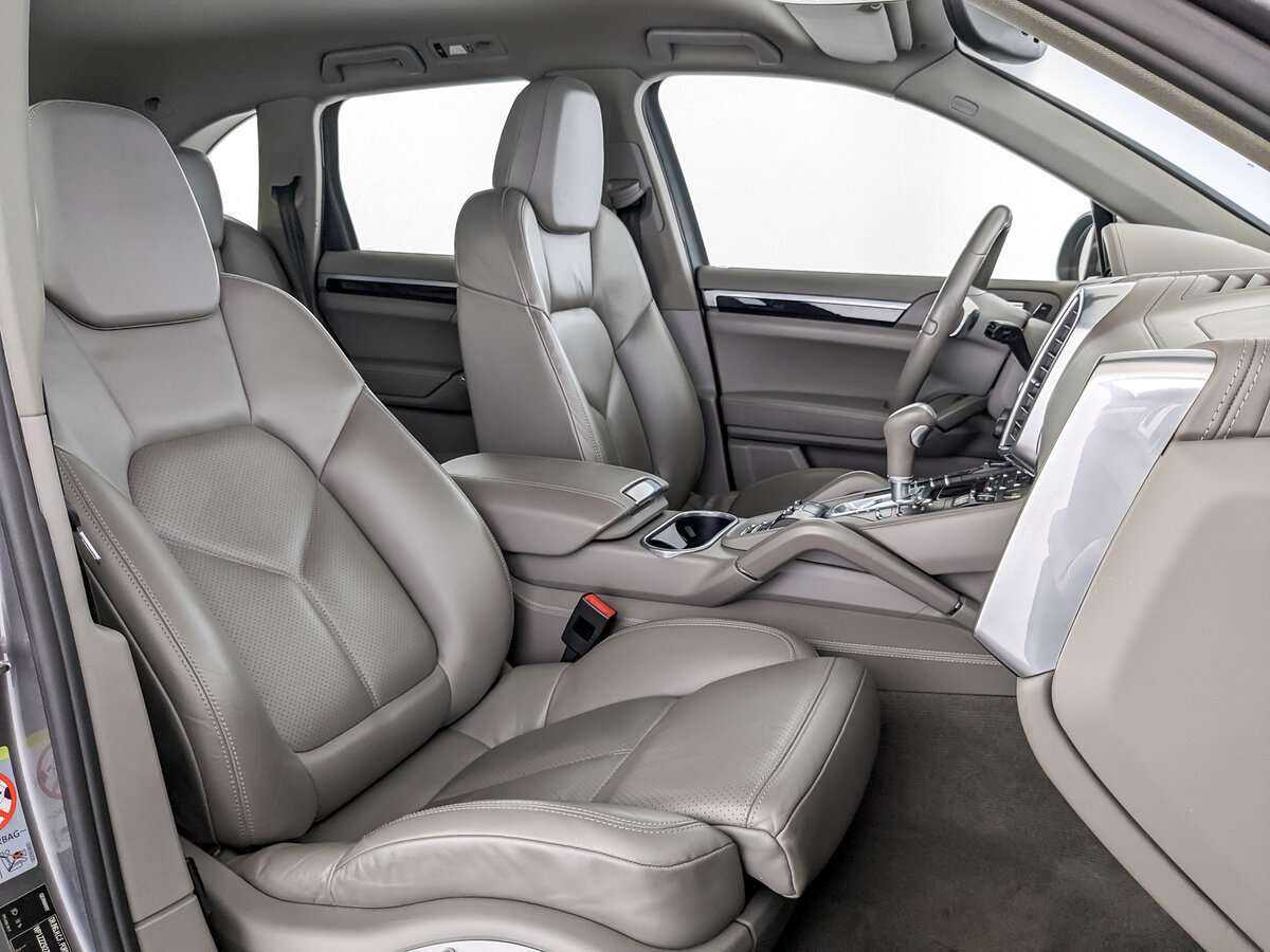 Купить Porsche Cayenne с пробегом. Фото: #18