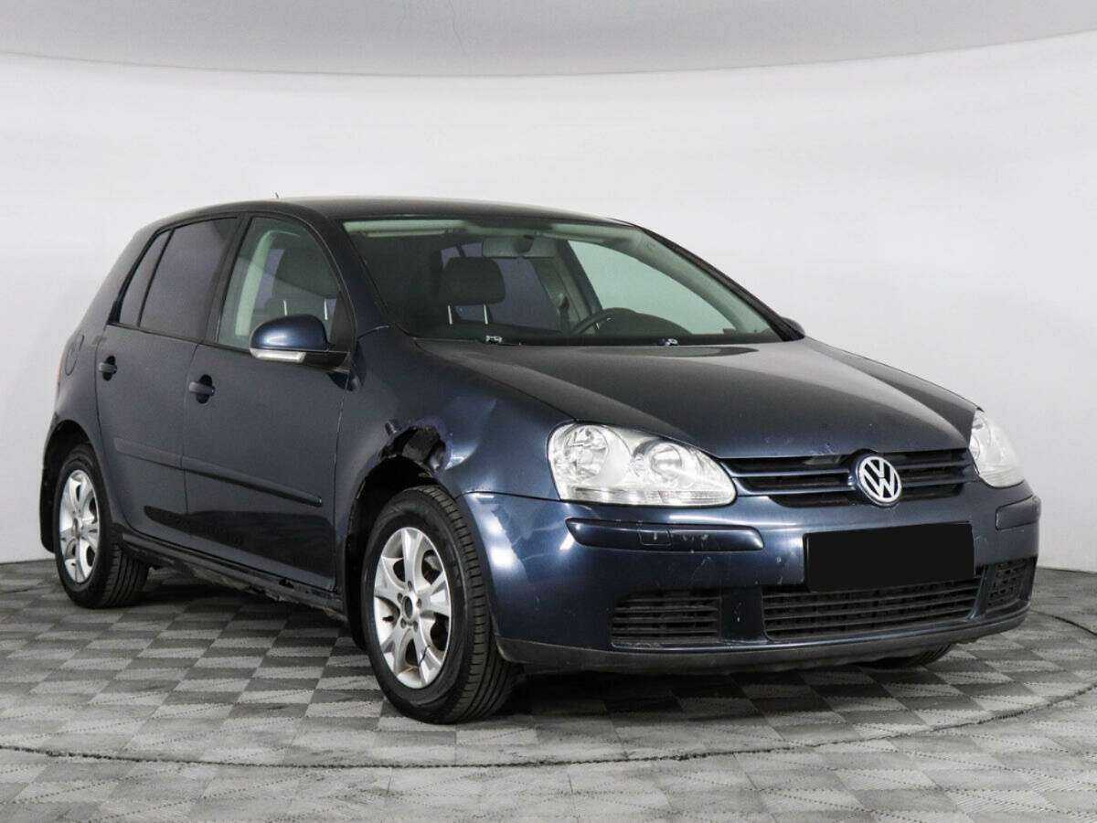 Купить Volkswagen Golf с пробегом. Фото: #1