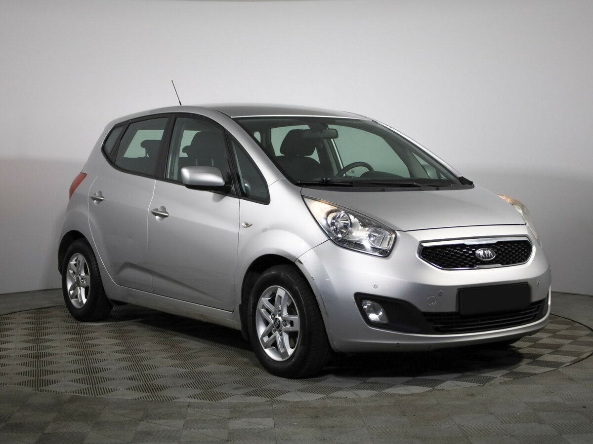 Купить Kia Venga с пробегом. Фото: #2