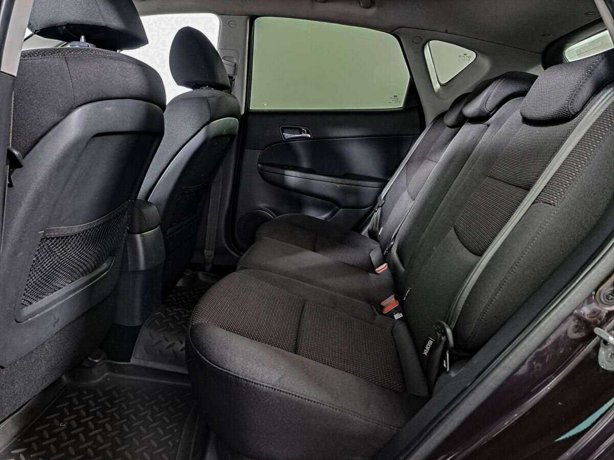 Купить Hyundai i30 с пробегом. Фото: #11