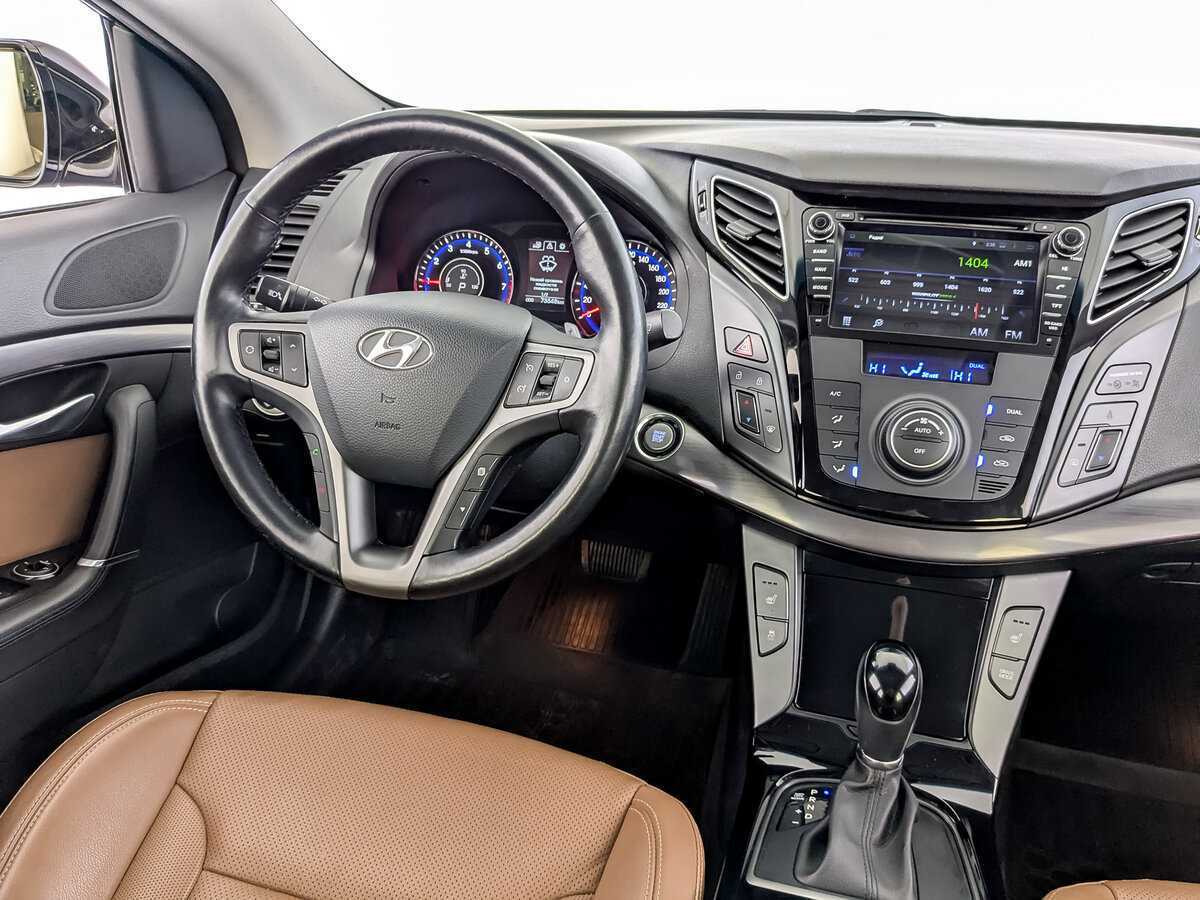 Купить Hyundai i40 с пробегом. Фото: #26