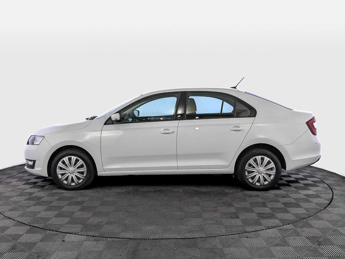 Купить Skoda Rapid с пробегом. Фото: #7
