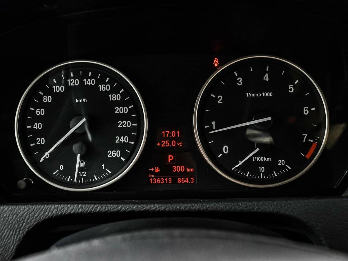 Купить BMW X5 с пробегом. Фото: #9