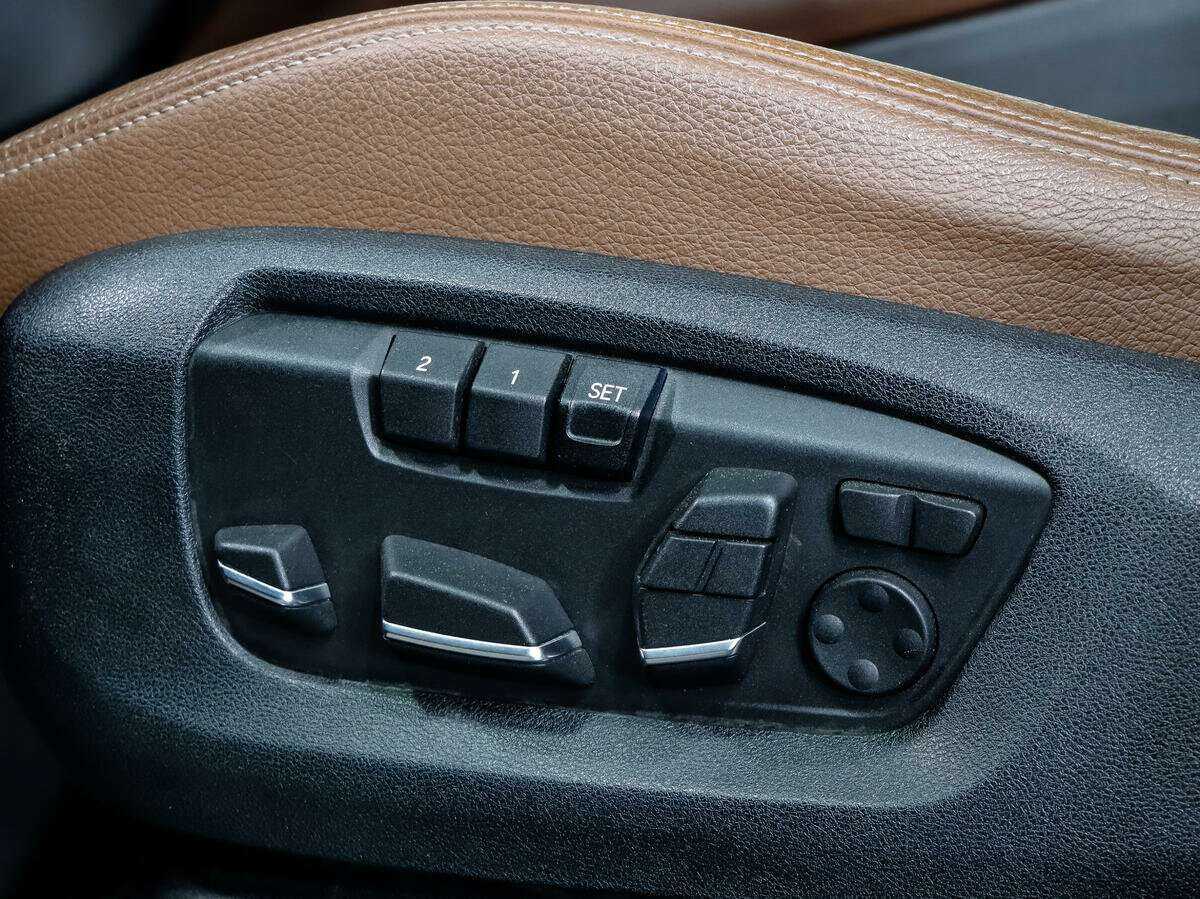Купить BMW X6 с пробегом. Фото: #16