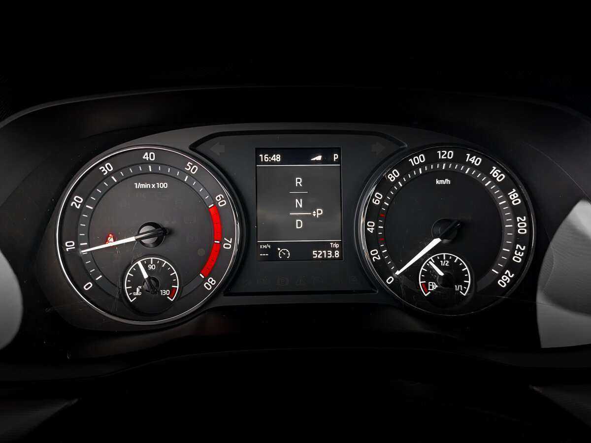 Купить Skoda Octavia с пробегом. Фото: #10